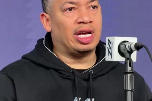 卢昨日表示：创造三分机会这方面，我们确实想念哈登！